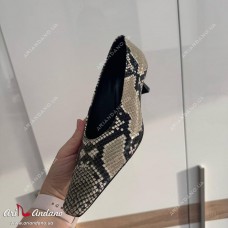 26_202_2_Beige_Snake_k